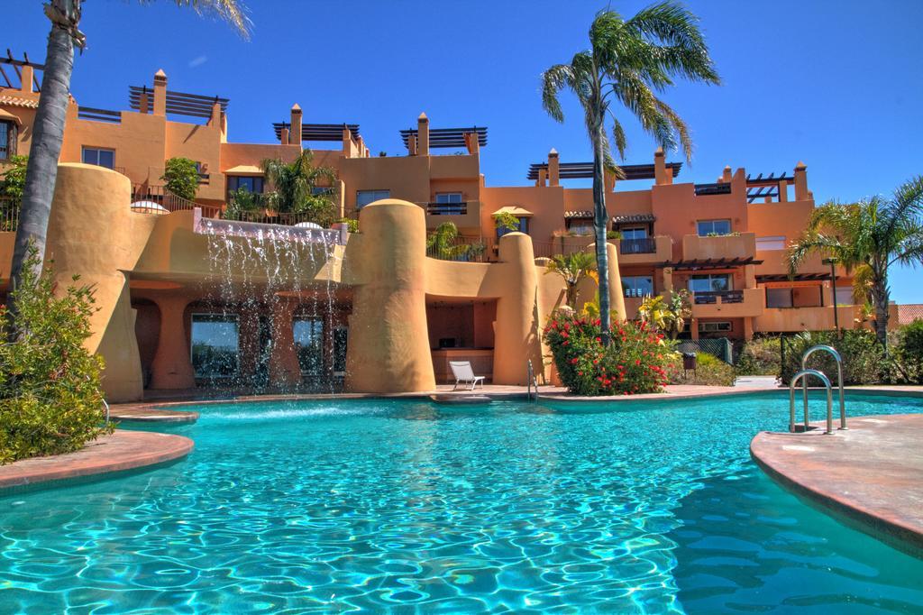 4 Bedroom Holiday Townhouse In Riviera Del Sol With Sea Views Sitio de Calahonda Luaran gambar